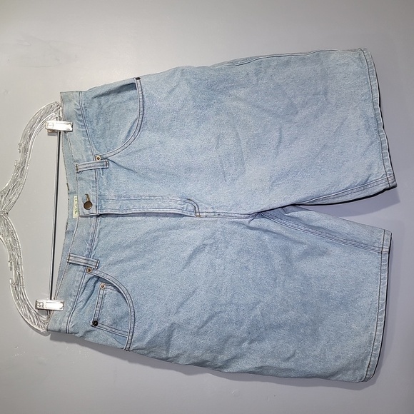 VINTAGE Ash Creek Trading Light Wash Men's Denim Shorts - Picture 1 of 8